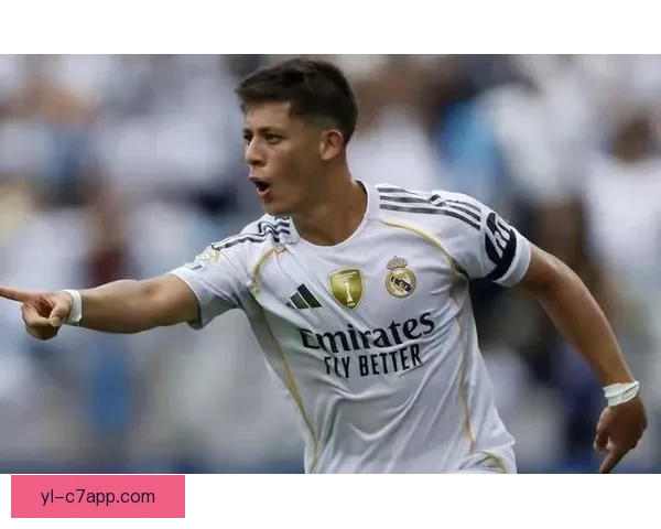 皇马13点球贝帅助力8连胜 皇马13点球贝帅助力8连胜